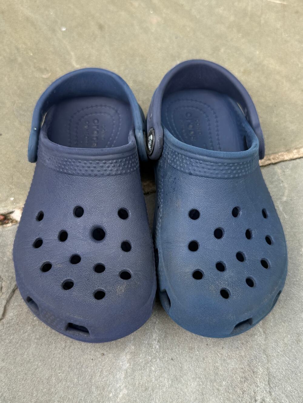 Crocs Classic Clog — Navy SIZE 10